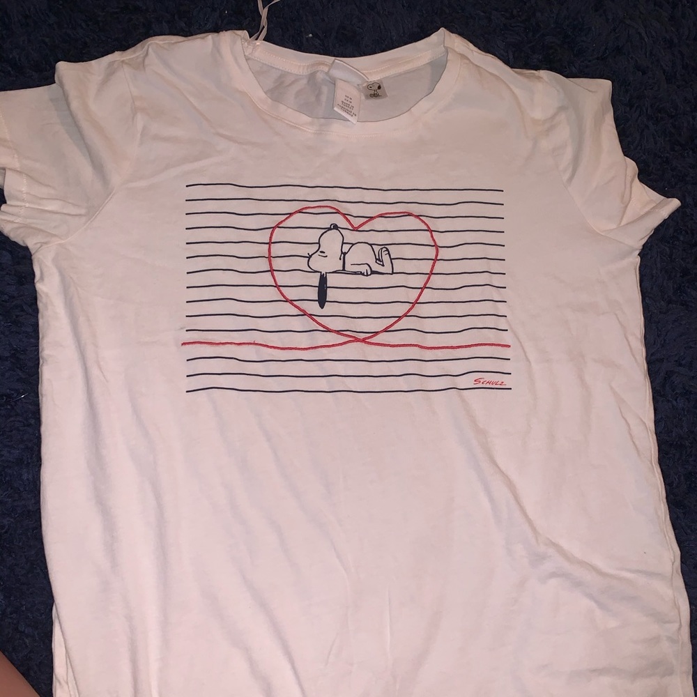 Cute snoopy tshirt!